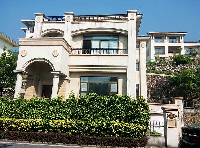 星湖上院豪华别墅