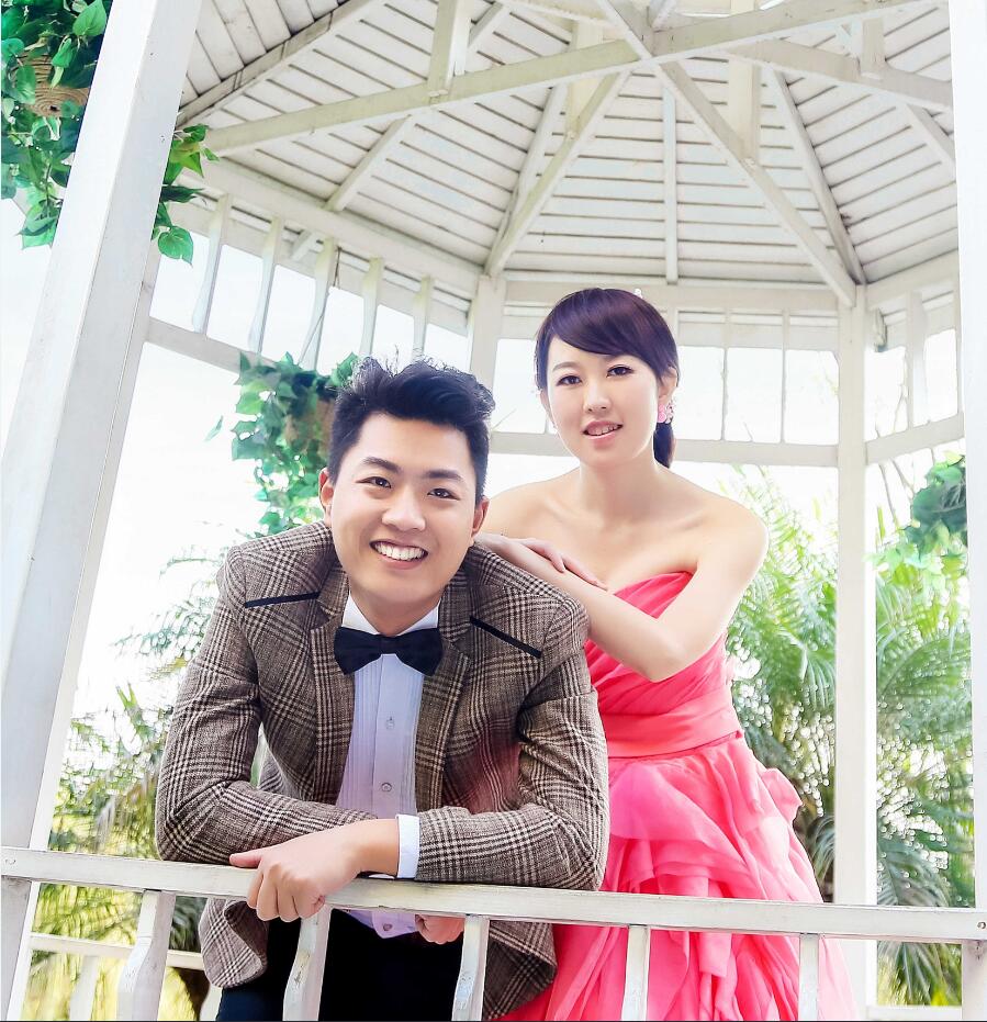 谢斌&王欢欢婚礼邀请函